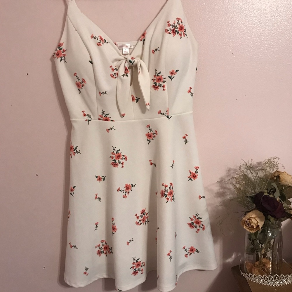Xhilaration Floral dress